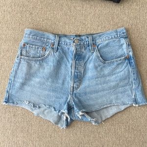 Levi Jean Shorts